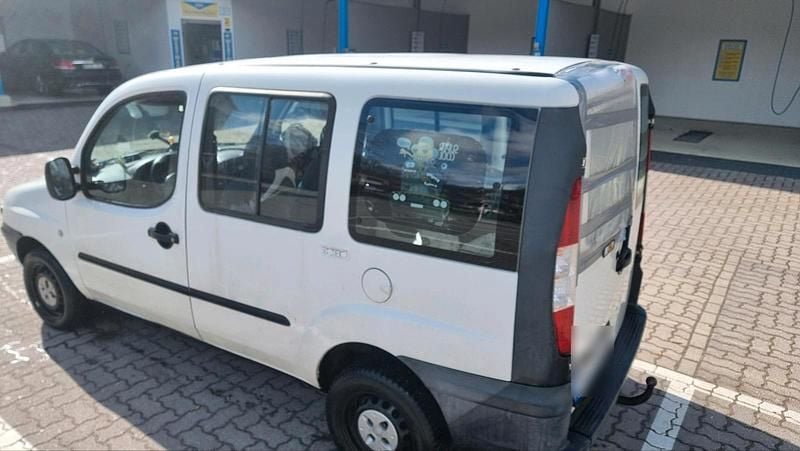 Gebraucht Fiat Doblò 64 PS (47 kW) 2003 Weiß Van / Kleinbus