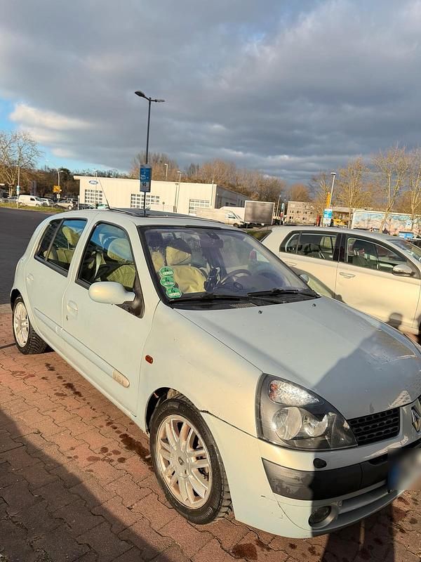 Gebraucht Renault Clio II 107 PS (78 kW) 2002 Grau Kleinwagen