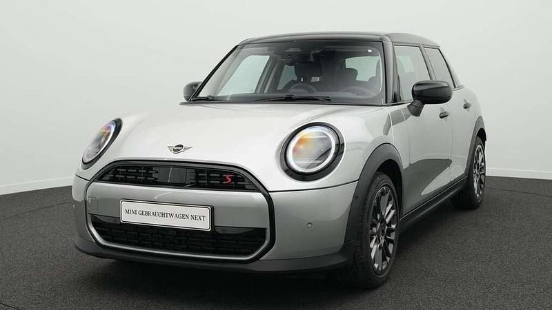 Grau Gebraucht 2024 Mini Cooper S Classic Kleinwagen | 30.539 € (Etwas zu teuer) - Bild 1/4