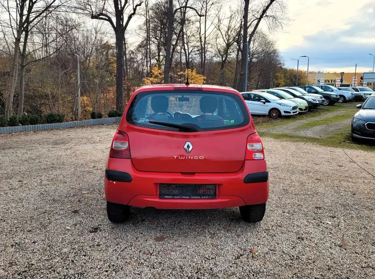 Gebraucht Renault Twingo Authentique 75 PS (55 kW) 2011 Rot Kleinwagen