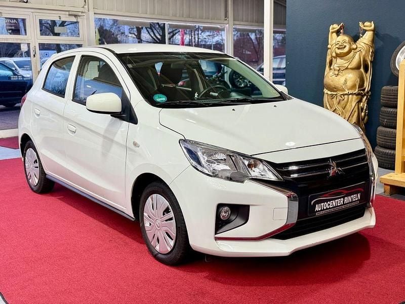 Weiß Gebraucht 2021 Mitsubishi Space Star Spirit Limousine | 8.900 € (Guter Preis) - Bild 1/4