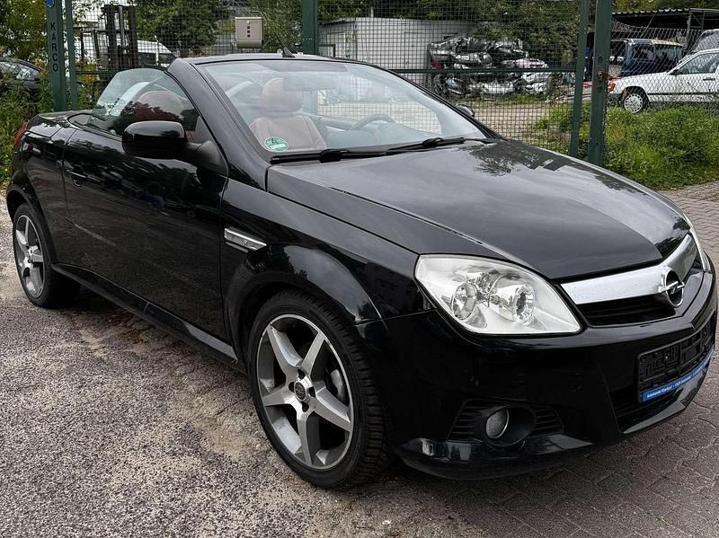 Gebraucht Opel Tigra 90 PS (66 kW) 2008 Schwarz Cabrio
