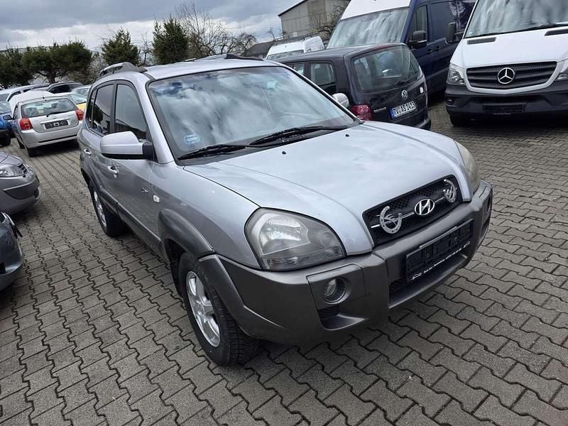 Gebraucht Hyundai Tucson GLS 113 PS (83 kW) 2005 Grau SUV