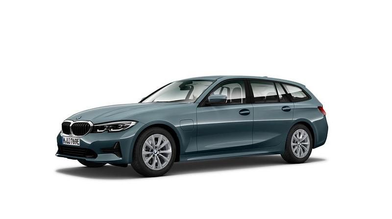 Gebraucht BMW 330 Advantage 184 PS (135 kW) 2021 Kombi