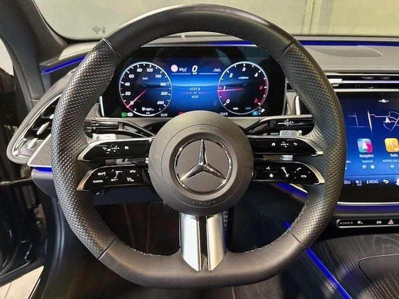 Gebraucht Mercedes E220 AMG 197 PS (144 kW) 2025 Grau Limousine