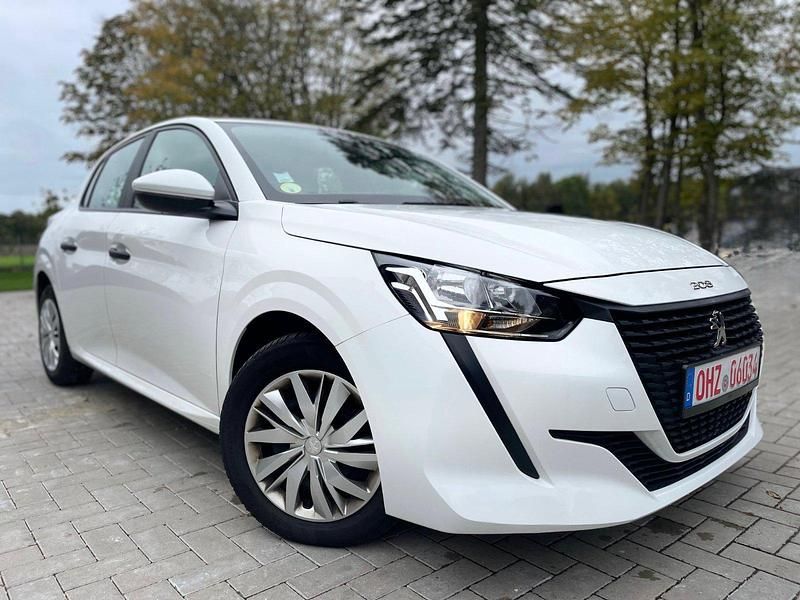 Gebraucht Peugeot 208 Premium 100 PS (73 kW) 2022 Weiß Kleinwagen