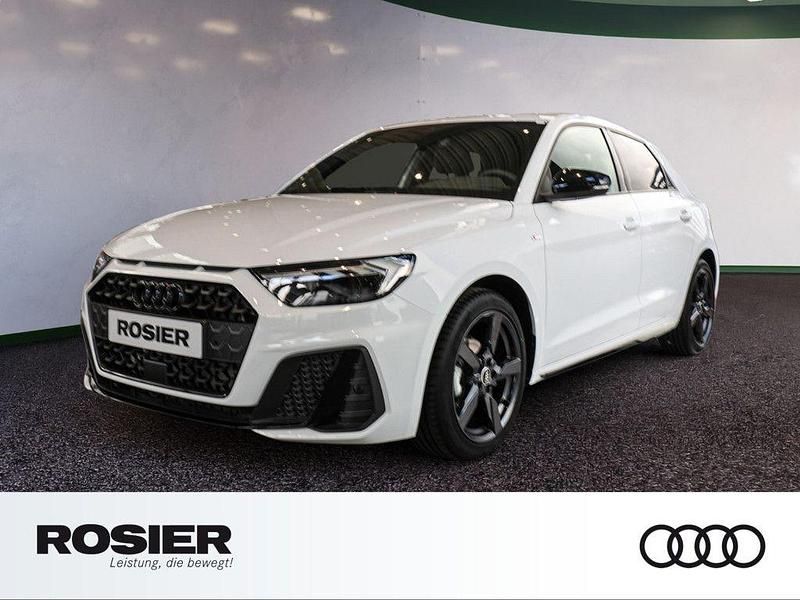 Weiß Neu 2025 Audi A1 Sportback S-Line Kleinwagen | 30.950 € (Etwas zu teuer) - Bild 1/4
