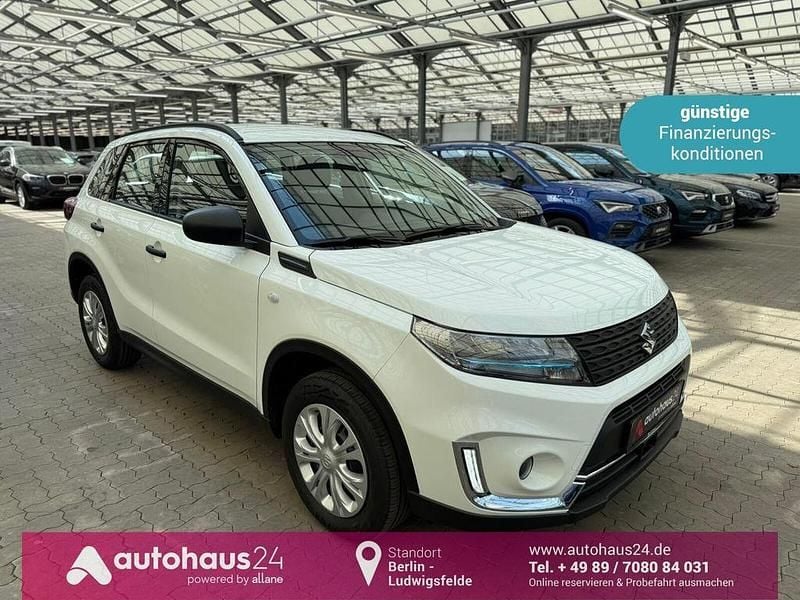 Weiß Gebraucht 2024 Suzuki Vitara Club SUV | 20.220 € (Superpreis) - Bild 1/4