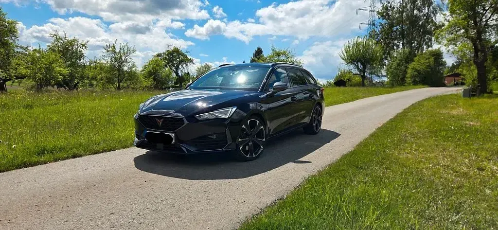 Gebraucht Cupra Leon 300 PS (220 kW) 2023 Schwarz Limousine