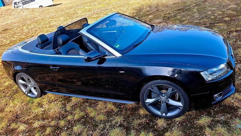 Gebraucht Audi A5 Cabriolet Comfort 211 PS (155 kW) 2012 Schwarz Cabrio