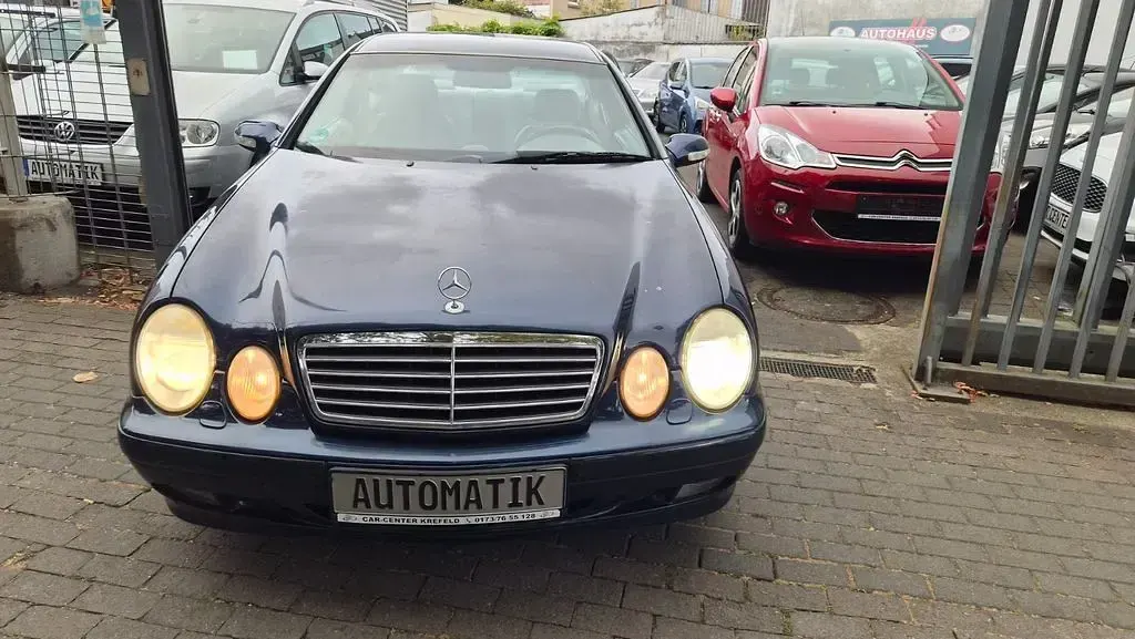 Gebraucht Mercedes CLK320 Elegance 218 PS (160 kW) 2000 Blau Coupé