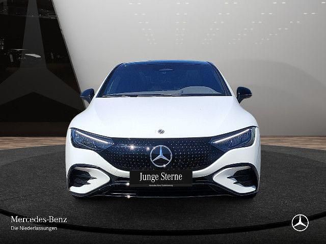 Weiß Gebraucht 2024 Mercedes EQE300 AMG Limousine | 52.990 € (Fairer Preis) - Bild 1/4