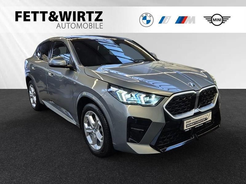 Gebraucht BMW X2 M Sport 163 PS (119 kW) 2025 Skyscraper grau metallic SUV