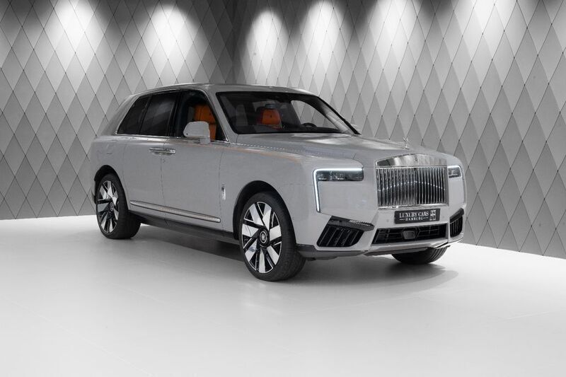 Grau Neu 2024 Rolls Royce Cullinan SUV | 618.741 € - Bild 1/4