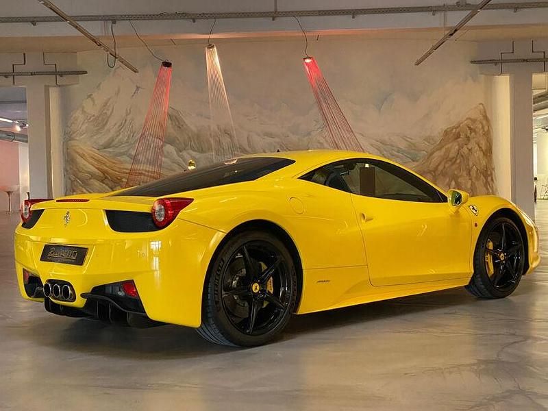 Gebraucht Ferrari 458 565 PS (415 kW) 2011 Gelb Coupé