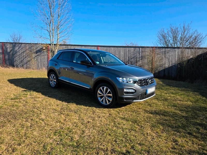 Gebraucht VW T-Roc 110 PS (80 kW) 2018 Grau SUV