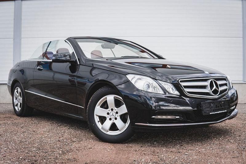 Gebraucht Mercedes E350 306 PS (225 kW) 2011 Schwarz Cabrio