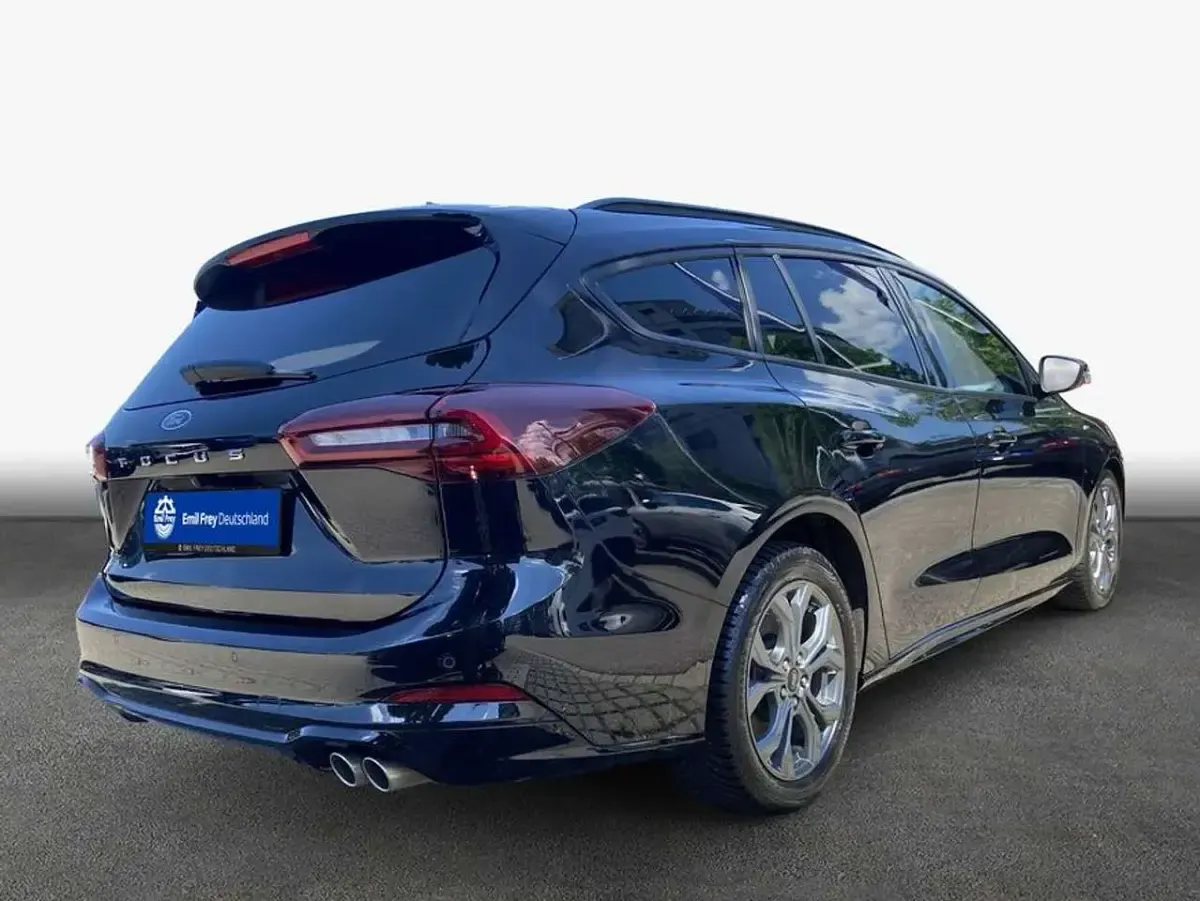 Gebraucht Ford Focus ST-Line X 155 PS (114 kW) 2024 Agate black metallic Kombi