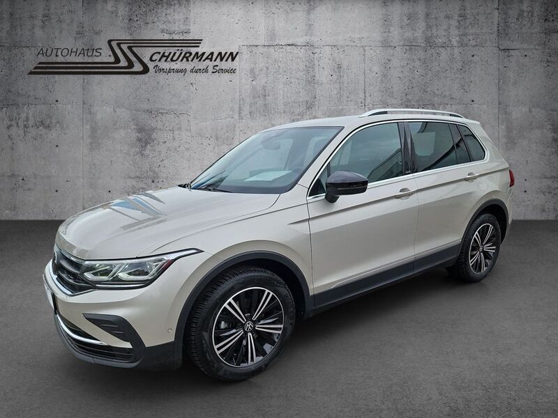 Gebraucht VW Tiguan Move 150 PS (110 kW) 2023 Silber SUV