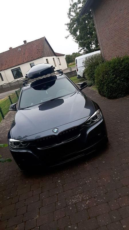 Gebraucht BMW 320 M Performance 184 PS (135 kW) 2013 Grau Kombi