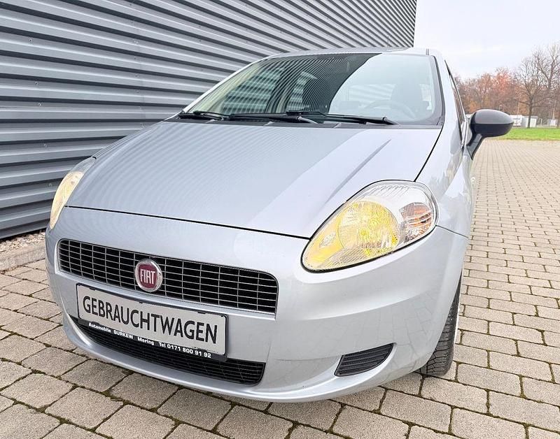 Silber Gebraucht 2007 Fiat Punto Limousine | 3.490 € (Teuer) - Bild 1/4