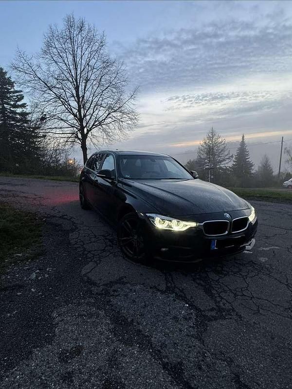 Gebraucht BMW 318 Advantage 150 PS (110 kW) 2017 Schwarz Kombi