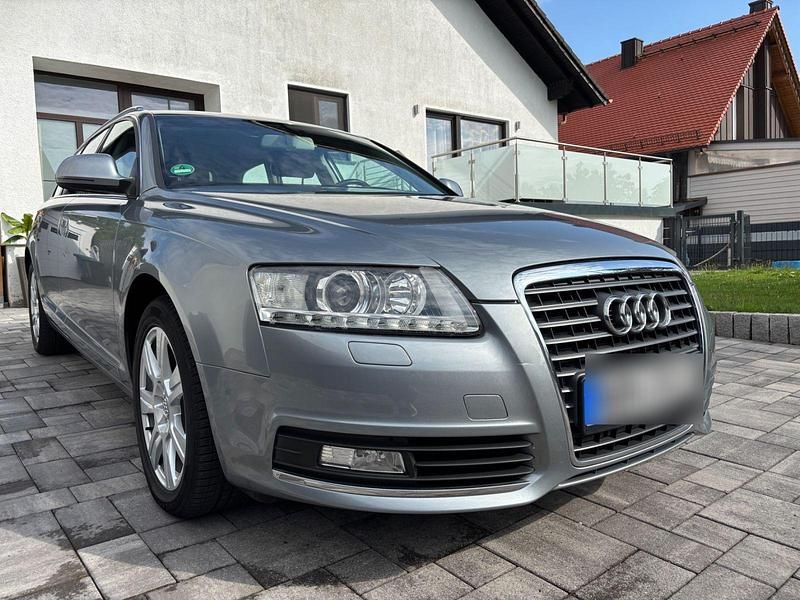 Grau Gebraucht 2009 Audi A6 Basis Kombi | 4.500 € (Guter Preis) - Bild 1/4