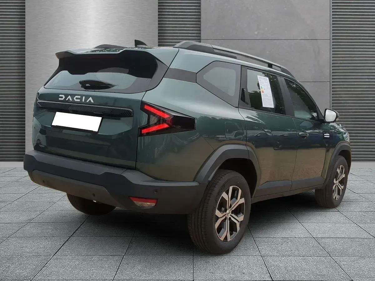 Neu Dacia Bigster Expression 158 PS (116 kW) 2026 Zedergrün SUV