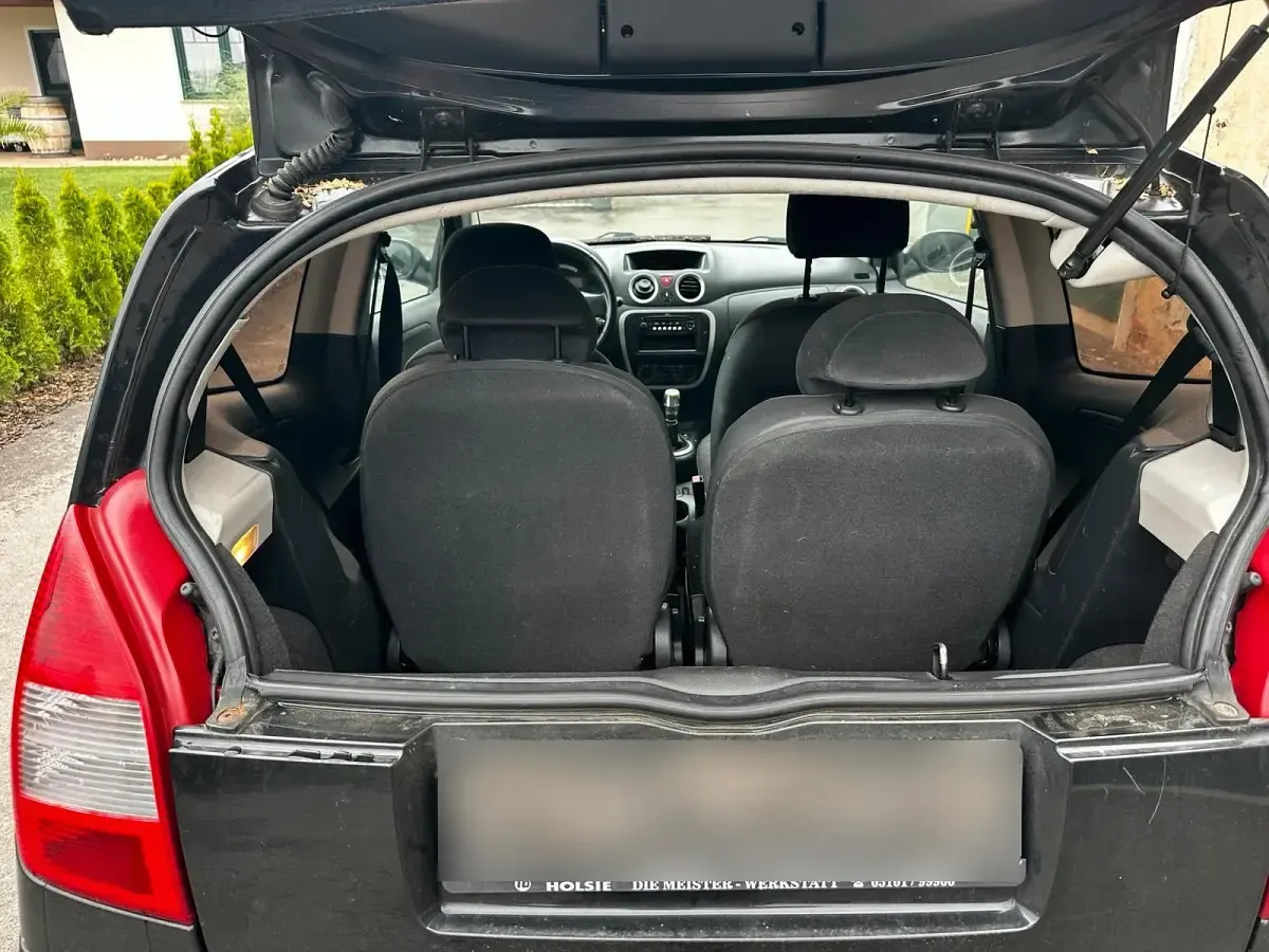 Gebraucht Citroën C2 60 PS (44 kW) 2009 Schwarz Kleinwagen