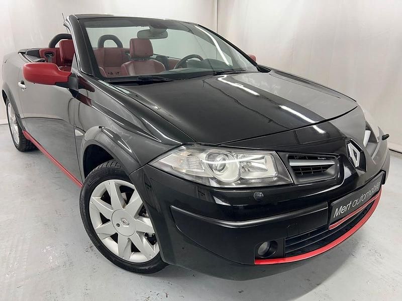 Schwarz Gebraucht 2006 Renault Mégane Cabriolet Dynamique Cabrio | 2.990 € (Fairer Preis) - Bild 1/4