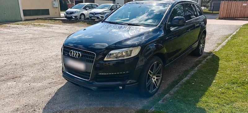 Second-hand Audi Q7 S-Line 326 CP (239 kW) 2007 Negru SUV