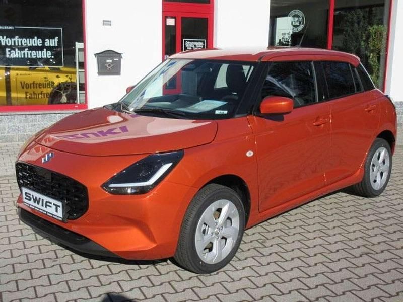 Neu Suzuki Swift Comfort 83 PS (61 kW) 2025 Flame orangepearl Kleinwagen