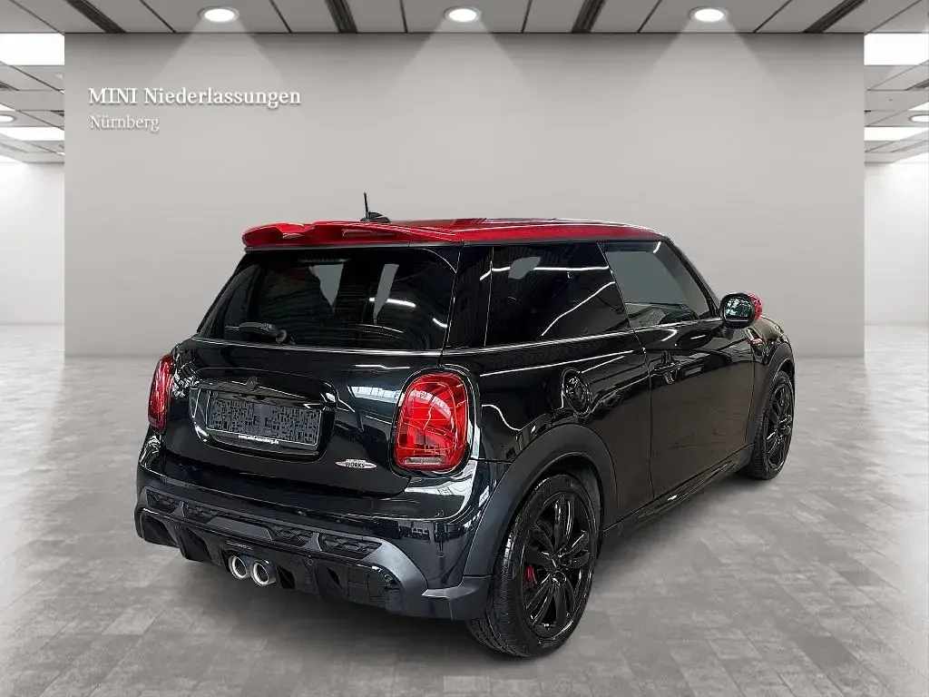 Gebraucht Mini John Cooper Works 231 PS (169 kW) 2022 Schwarz Kleinwagen