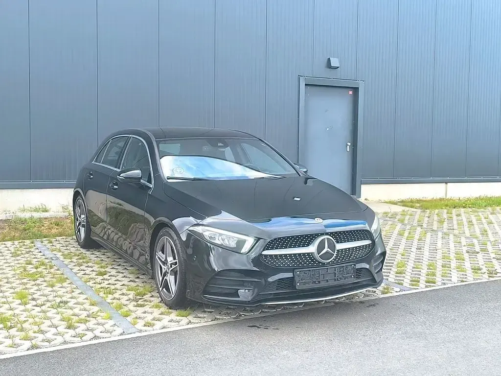 Gebraucht Mercedes A220 AMG line 190 PS (139 kW) 2023 Schwarz Limousine