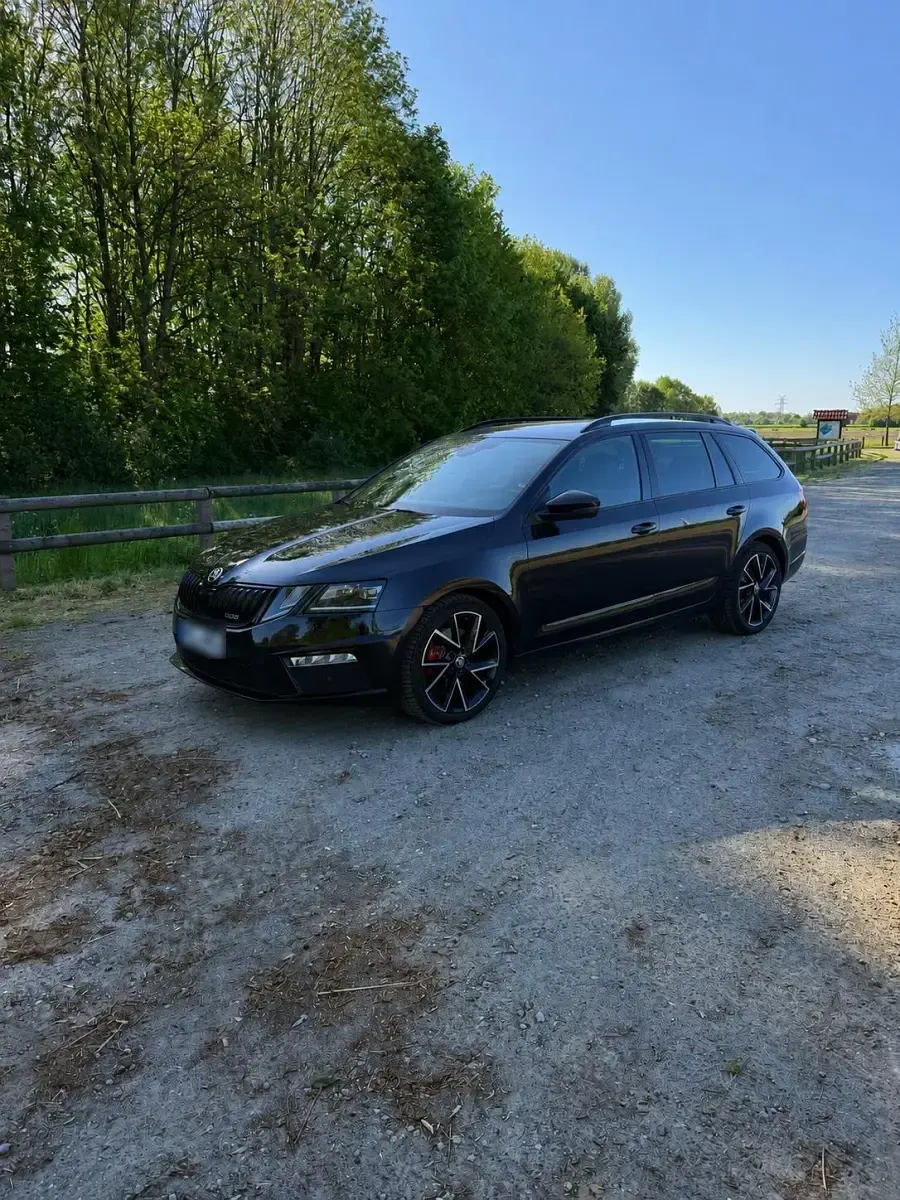 Gebraucht Skoda Octavia RS 184 PS (135 kW) 2020 Schwarz Kombi