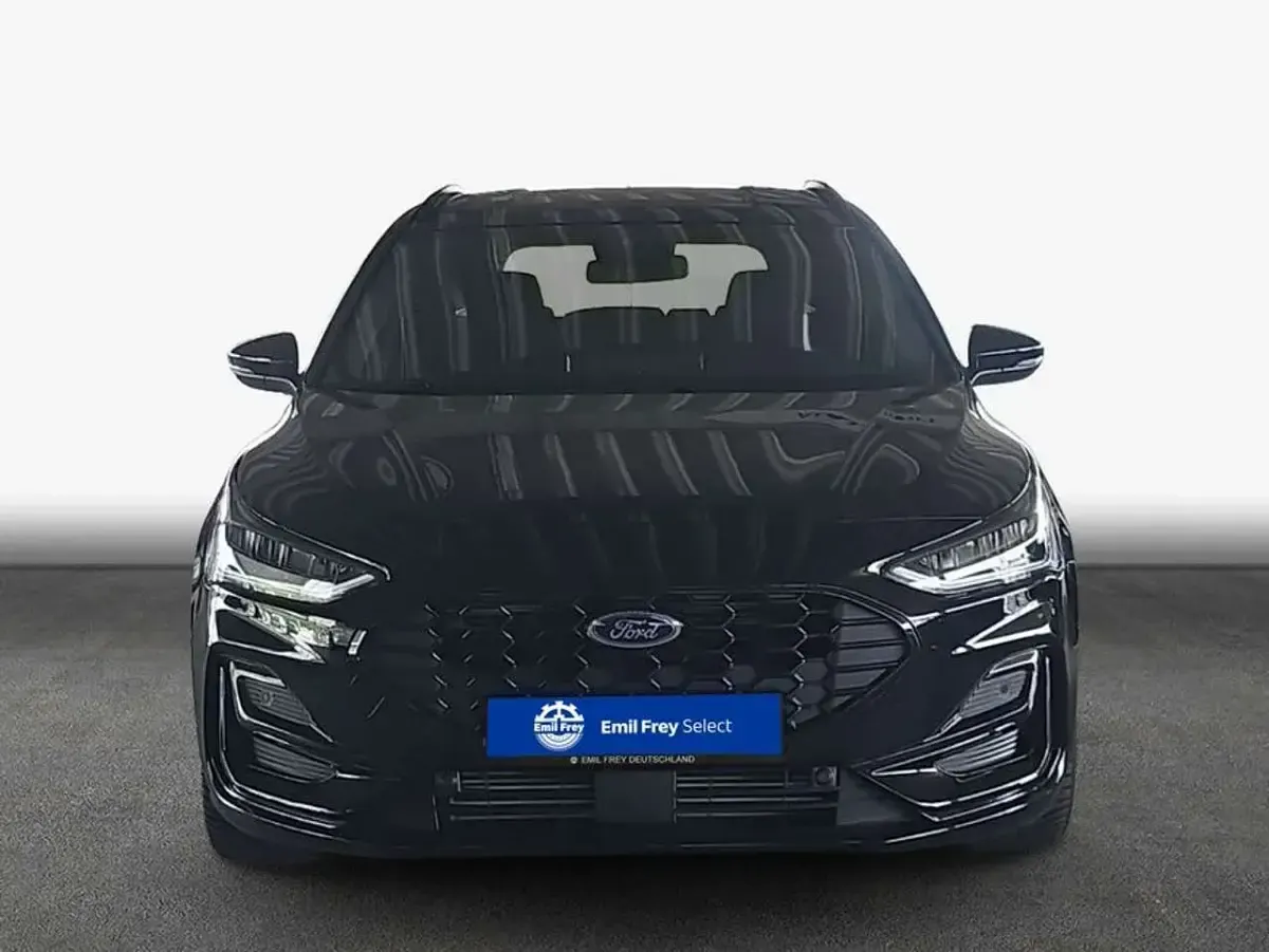 Gebraucht Ford Focus ST-Line X 155 PS (114 kW) 2025 Agate black metallic Kombi