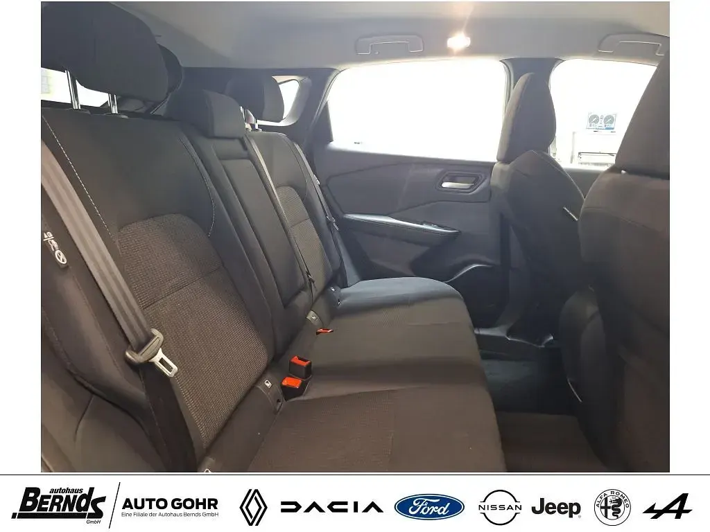 Gebraucht Nissan Qashqai 360º 158 PS (116 kW) 2024 Dark grey met. (kadg) SUV