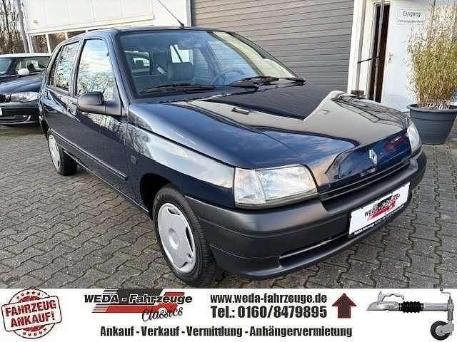 Gebraucht Renault Clio 54 PS (39 kW) 1992 Blau Limousine