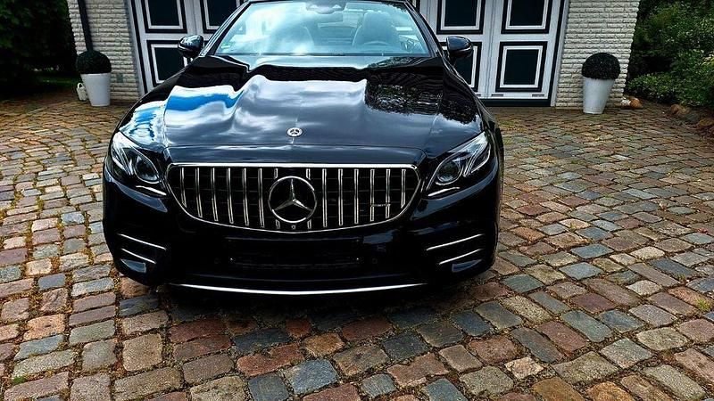 Gebraucht Mercedes E53 AMG AMG 435 PS (319 kW) 2018 Schwarz Cabrio