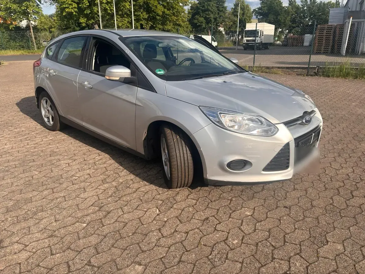 Gebraucht Ford Focus 115 PS (84 kW) 2013 Limousine