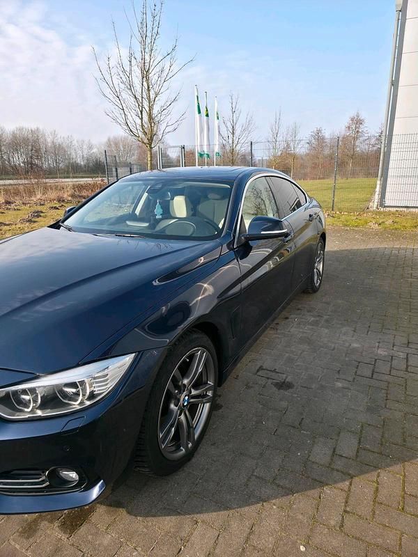 Gebraucht BMW 430 Luxury Line 258 PS (189 kW) 2015 Blau Coupé