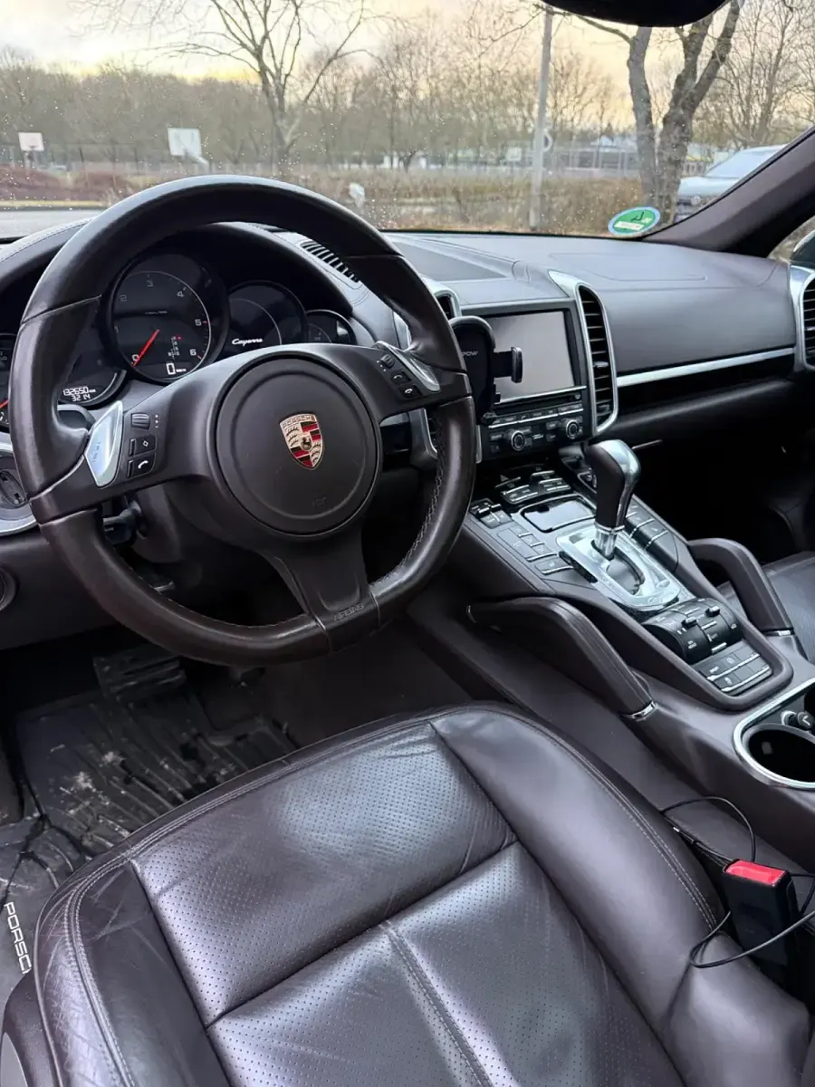 Gebraucht Porsche Cayenne Platinum Edition 245 PS (180 kW) 2014 Schwarz SUV