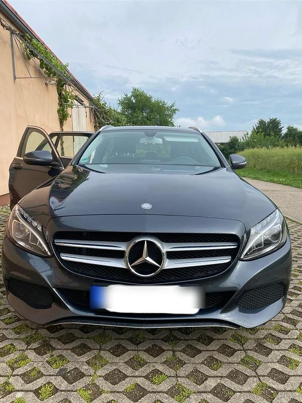 Grau Gebraucht 2015 Mercedes C220 Avantgarde Kombi | 15.500 € (Guter Preis) - Bild 1/4