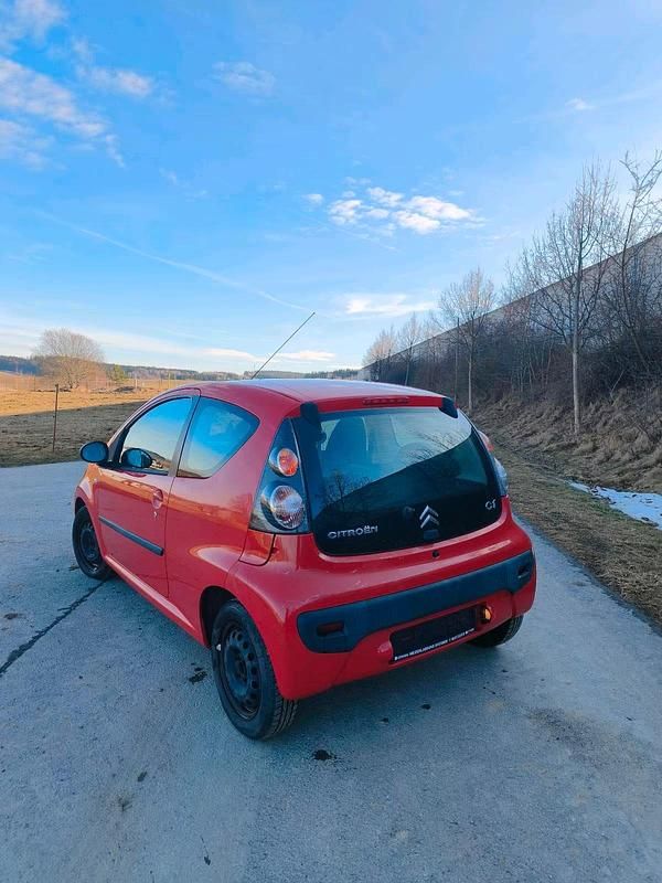 Gebraucht Citroën C1 55 PS (40 kW) 2008 Rot Kleinwagen