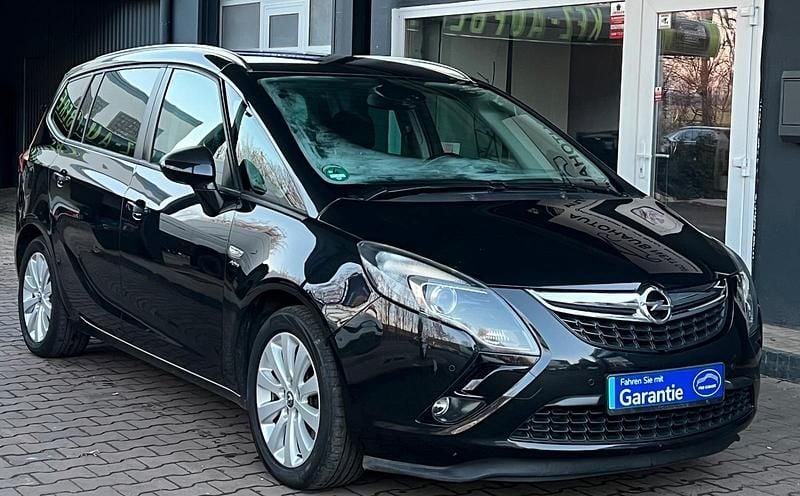 Schwarz Gebraucht 2013 Opel Zafira Active Van / Kleinbus | 4.999 € (Guter Preis) - Bild 1/4