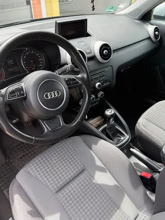 Gebraucht Audi A1 Ambition 86 PS (63 kW) 2011 Schwarz Kleinwagen