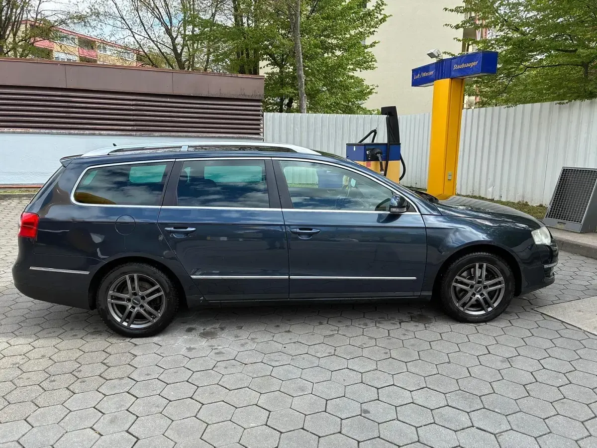 Gebraucht VW Passat 150 PS (110 kW) 2007 Blau Limousine