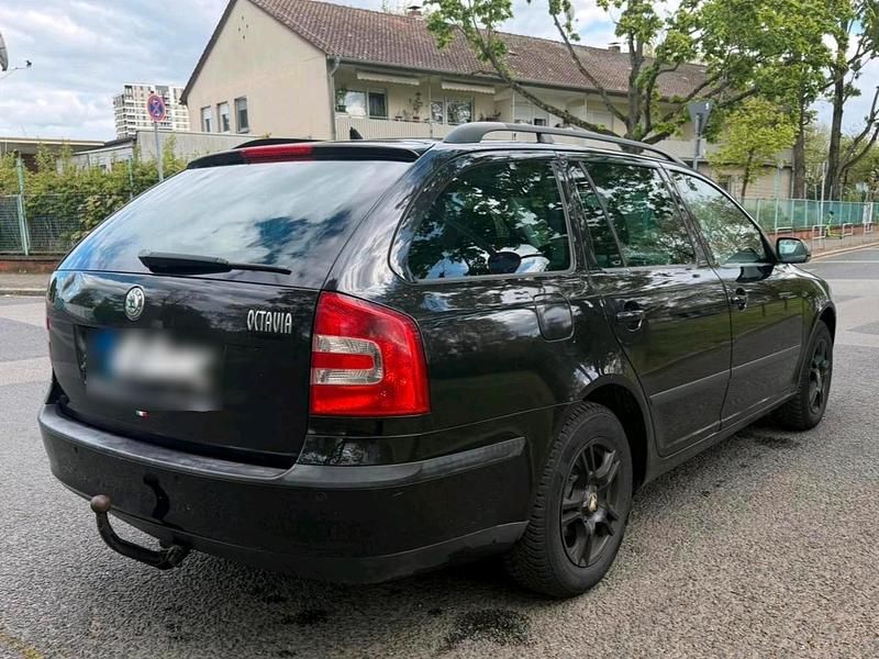 Gebraucht Skoda Octavia 140 PS (102 kW) 2007 Schwarz Kombi
