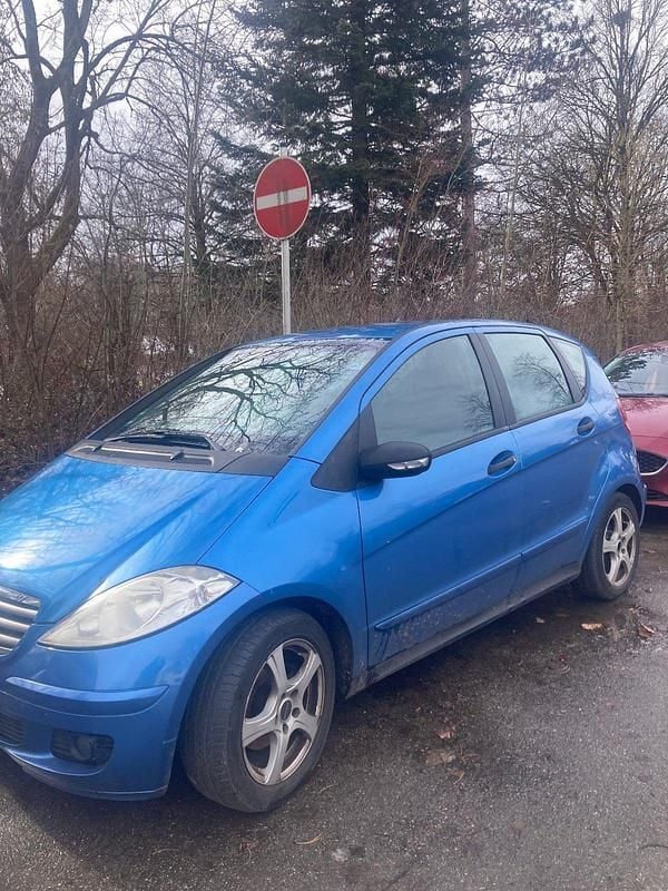 Gebraucht Mercedes A150 95 PS (69 kW) 2008 Blau Limousine