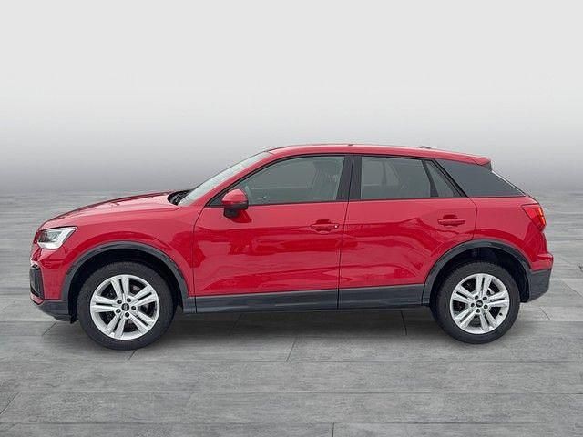 Gebraucht Audi Q2 Advanced 116 PS (85 kW) 2023 Gelb SUV